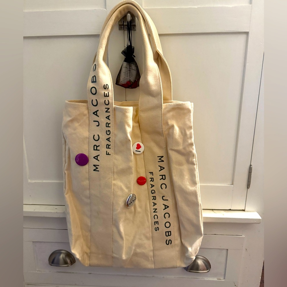 Marc Jacobs Cream Canvas Tote with Graphic Design